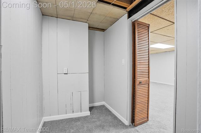 23611 Aviva Street, Clinton Charter Township, MI 48035