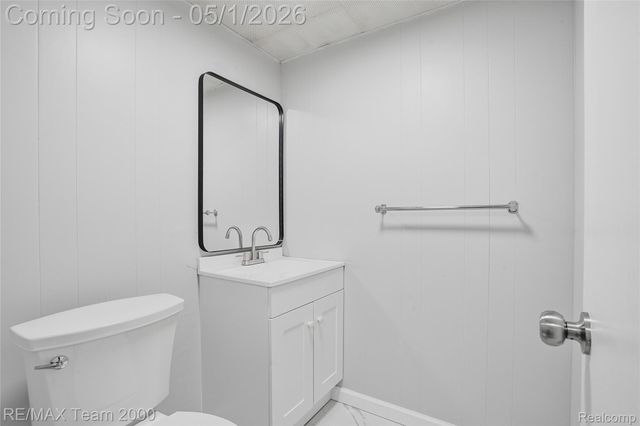 23611 Aviva Street, Clinton Charter Township, MI 48035