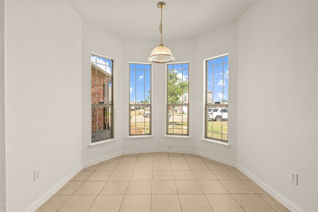 7308 Silver City Drive, Fort Worth, TX 76179