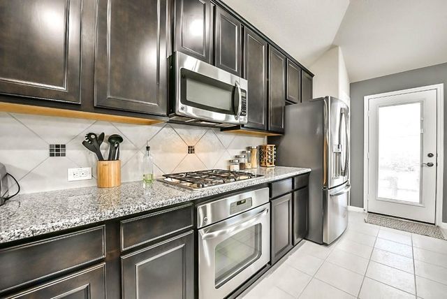 6810 Blue Glade Drive, Richmond, TX 77406