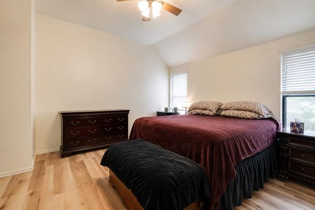16320 Old Elm Lane, Edmond, OK 73013