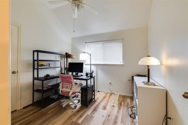 16320 Old Elm Lane, Edmond, OK 73013