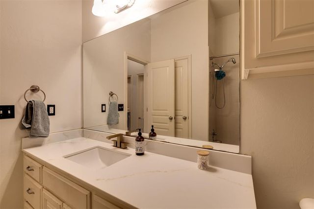 16320 Old Elm Lane, Edmond, OK 73013