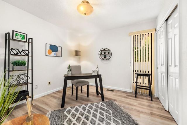 999 Live Oak Avenue, Santa Cruz, CA 95062