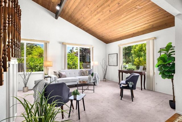 999 Live Oak Avenue, Santa Cruz, CA 95062