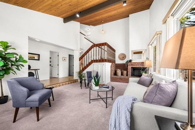 999 Live Oak Avenue, Santa Cruz, CA 95062