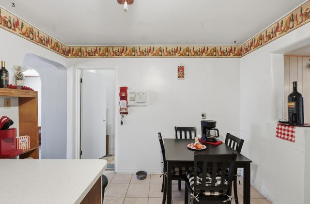 441 General Somervell Street NE, Albuquerque, NM 87123