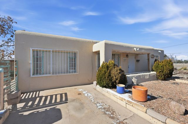 441 General Somervell Street NE, Albuquerque, NM 87123