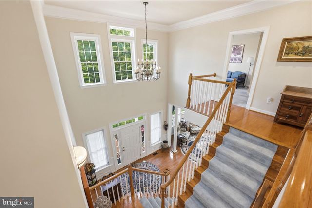 7805 ROSE GARDEN LN, Springfield, VA 22153