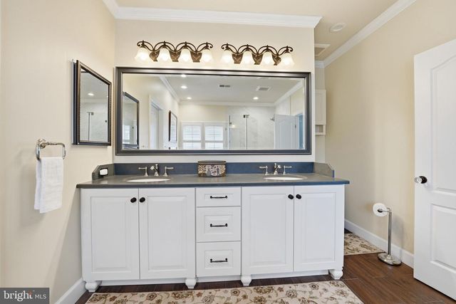 7805 ROSE GARDEN LN, Springfield, VA 22153