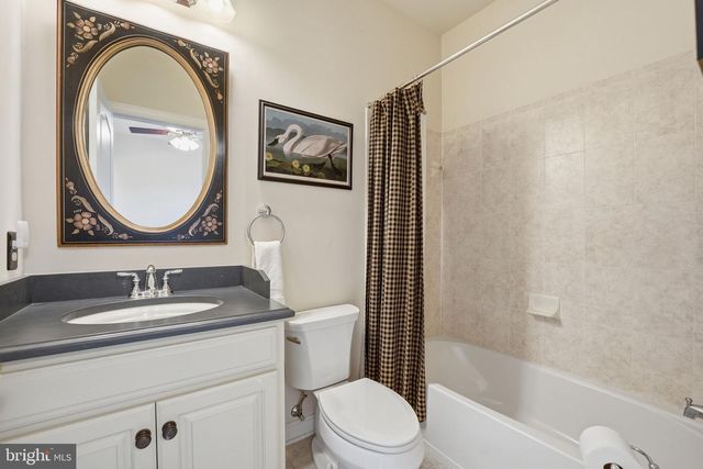 7805 ROSE GARDEN LN, Springfield, VA 22153