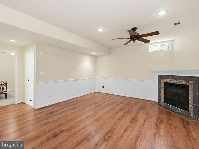 7805 ROSE GARDEN LN, Springfield, VA 22153