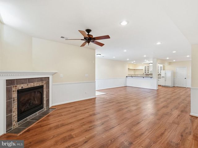 7805 ROSE GARDEN LN, Springfield, VA 22153