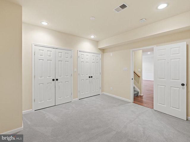7805 ROSE GARDEN LN, Springfield, VA 22153