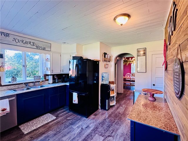 437 N Dayton Lakeview Road, New Carlisle, OH 45344