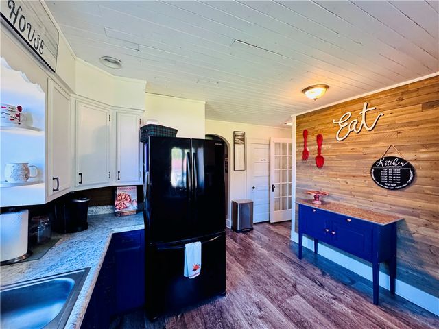 437 N Dayton Lakeview Road, New Carlisle, OH 45344