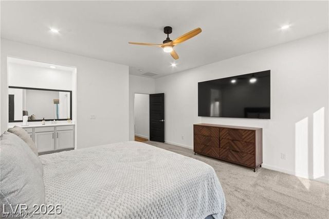 3525 Raina Ridge Court, Las Vegas, NV 89121