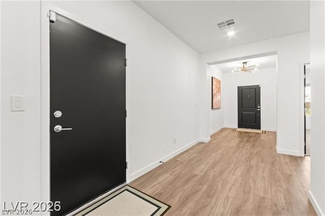 3525 Raina Ridge Court, Las Vegas, NV 89121