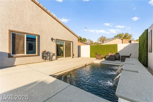 3525 Raina Ridge Court, Las Vegas, NV 89121