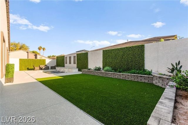 3525 Raina Ridge Court, Las Vegas, NV 89121