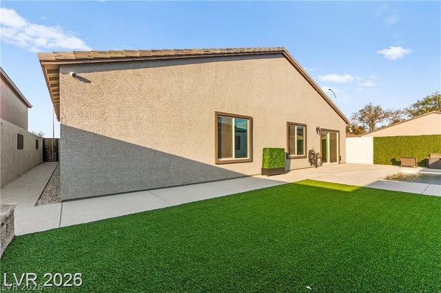 3525 Raina Ridge Court, Las Vegas, NV 89121