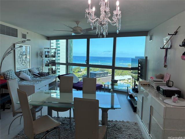1177 Queen Street 2105, Honolulu, HI 96814