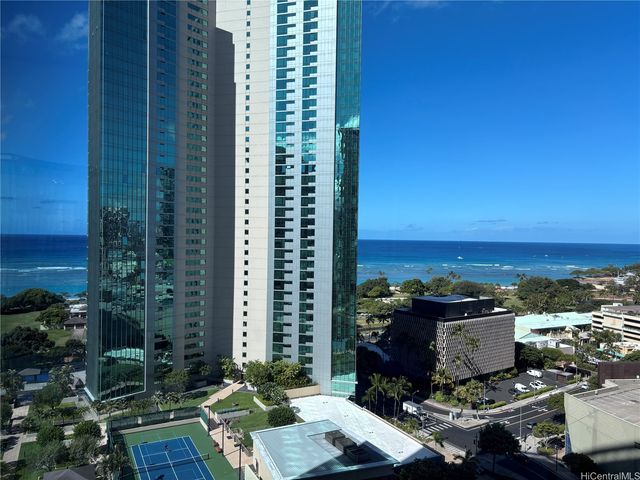 1177 Queen Street 2105, Honolulu, HI 96814