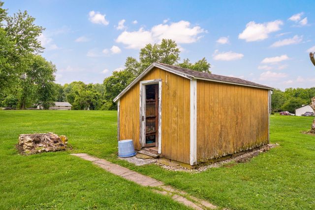 7810 State Highway 14 E, Sparta, MO 65753