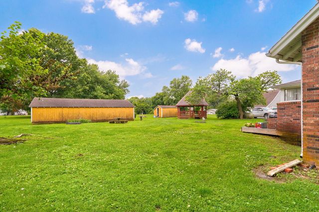 7810 State Highway 14 E, Sparta, MO 65753