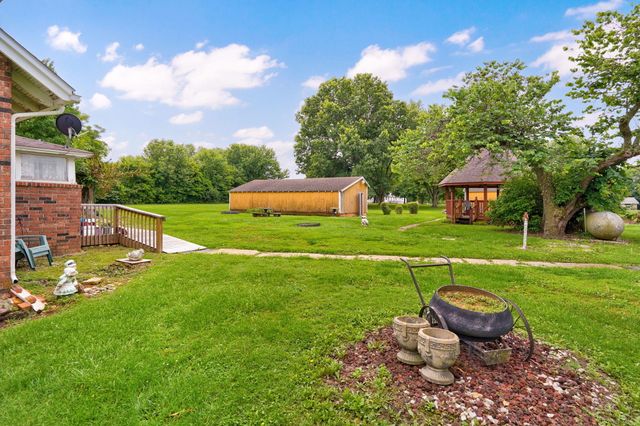 7810 State Highway 14 E, Sparta, MO 65753