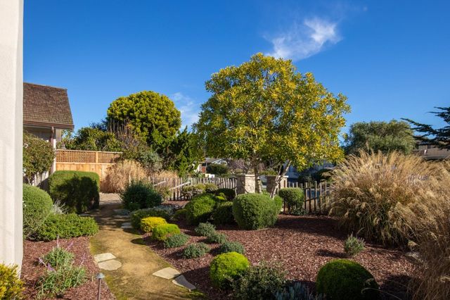 26334 River Park Place, Carmel, CA 93923