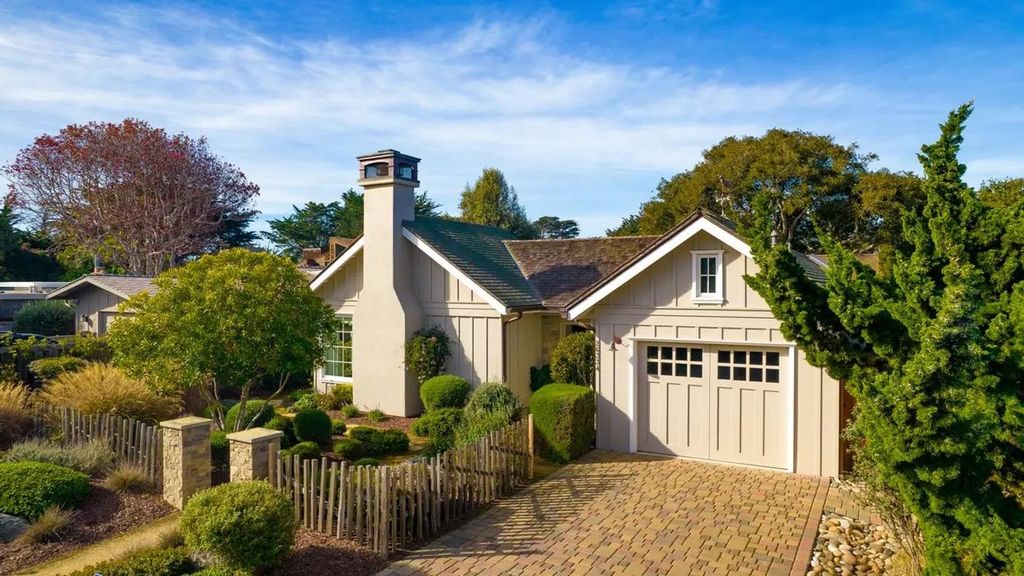 26334 River Park Place, Carmel, CA 93923
