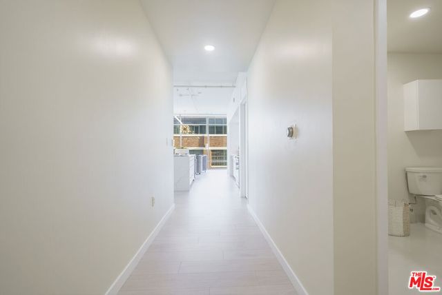 1100 S Hope Street 716, Los Angeles, CA 90015