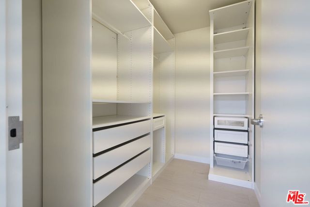 1100 S Hope Street 716, Los Angeles, CA 90015