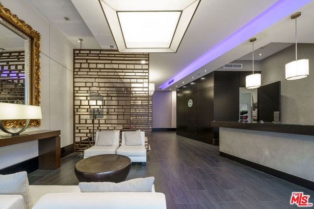 1100 S Hope Street 716, Los Angeles, CA 90015