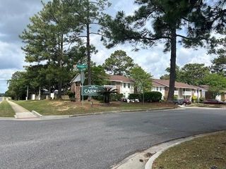 6050 Grelot Road 202, Mobile, AL 36609
