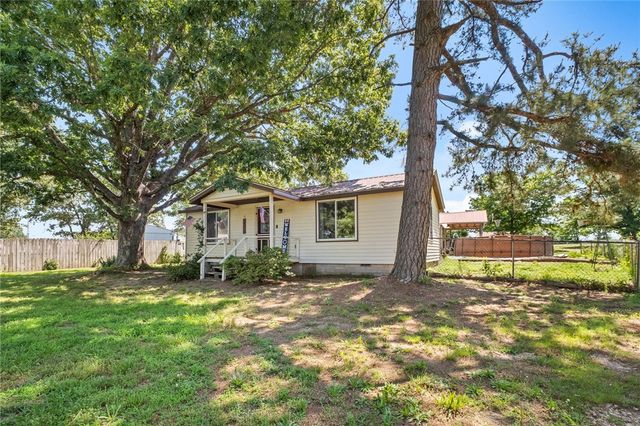 710 10 Highway, Kansas, OK 74347