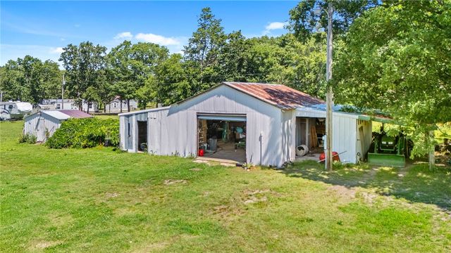 710 10 Highway, Kansas, OK 74347