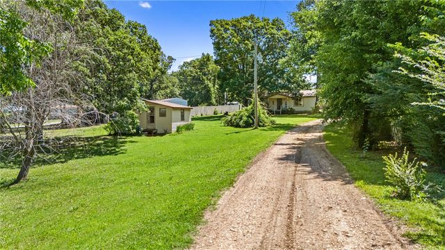 710 10 Highway, Kansas, OK 74347