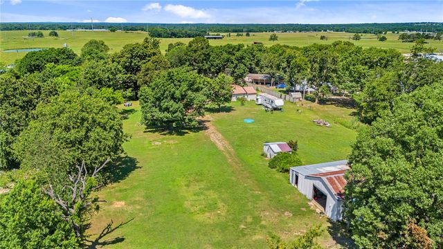 710 10 Highway, Kansas, OK 74347