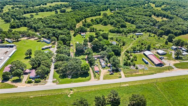 710 10 Highway, Kansas, OK 74347