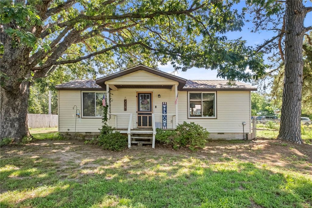710 10 Highway, Kansas, OK 74347