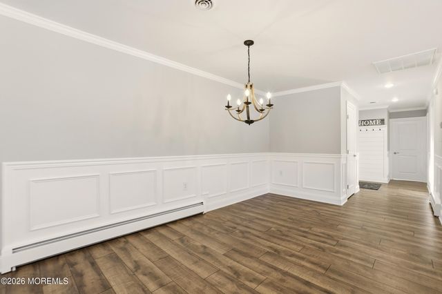 199 Cabrillo Boulevard, Toms River, NJ 08757