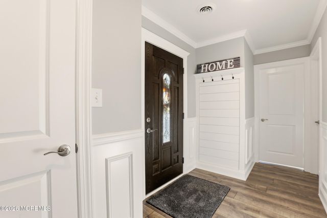 199 Cabrillo Boulevard, Toms River, NJ 08757