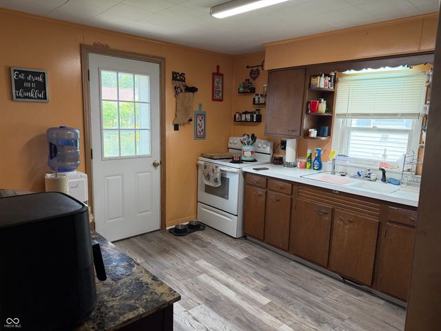 322 E 7th Street, Rushville, IN 46173