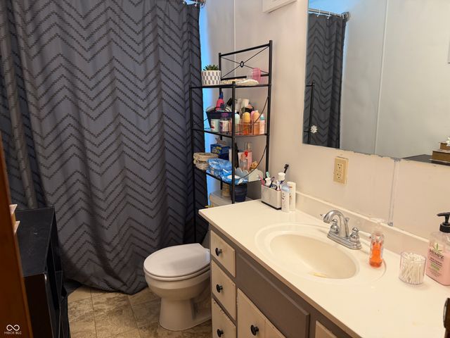 322 E 7th Street, Rushville, IN 46173