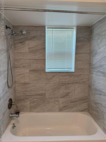 30486 Groveland Street, Madison Heights, MI 48071