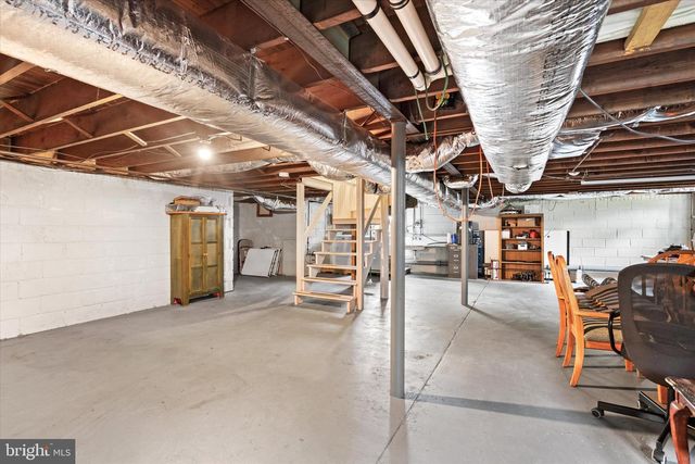 2734 QUAKERBRIDGE RD, Trenton, NJ 08619