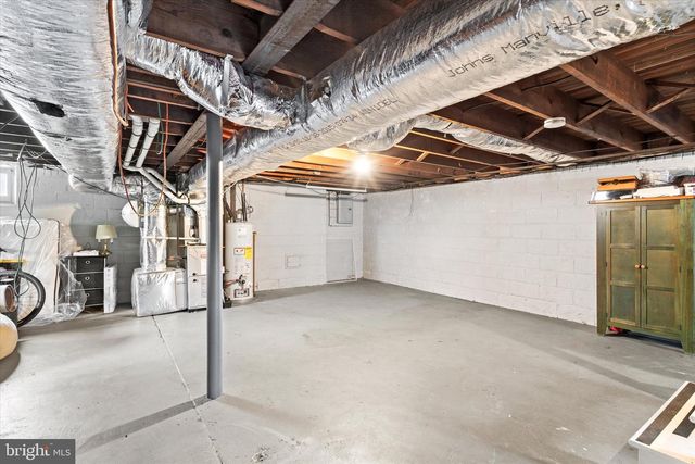 2734 QUAKERBRIDGE RD, Trenton, NJ 08619