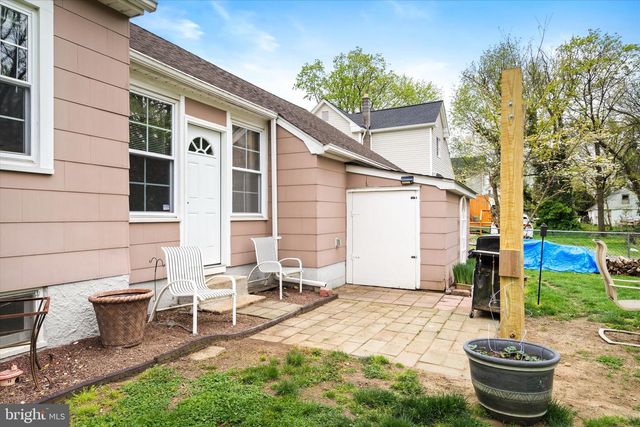 2734 QUAKERBRIDGE RD, Trenton, NJ 08619